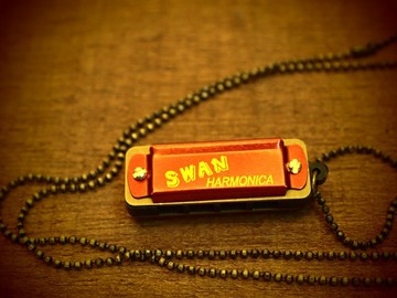 復古迷你小口琴長項鍊 Mini harmonica 紅色 ( 細珠鏈款）