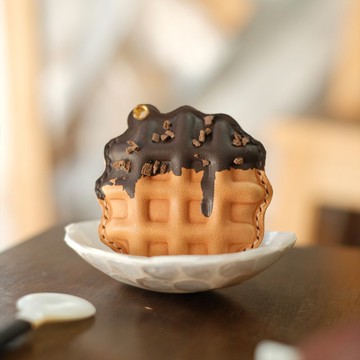 華夫餅手作真皮 大樓磁扣套 門禁感應卡套 包包掛飾鑰匙扣掛件
