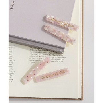 Maison de FLEUR 浪漫碎石品牌標誌+珍珠水鑽髮夾2件組(08001467400)