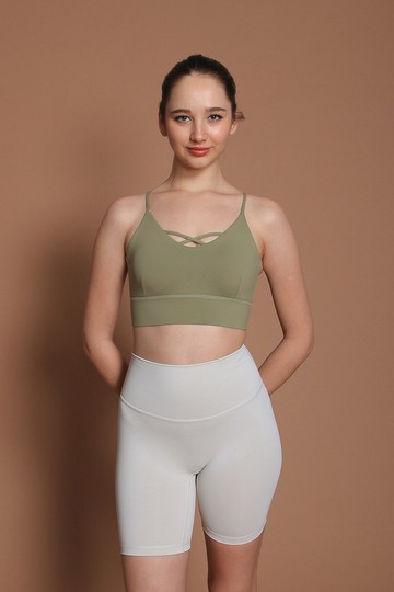 Sweety細肩帶背V長版運動內衣@breathm-曜岩綠