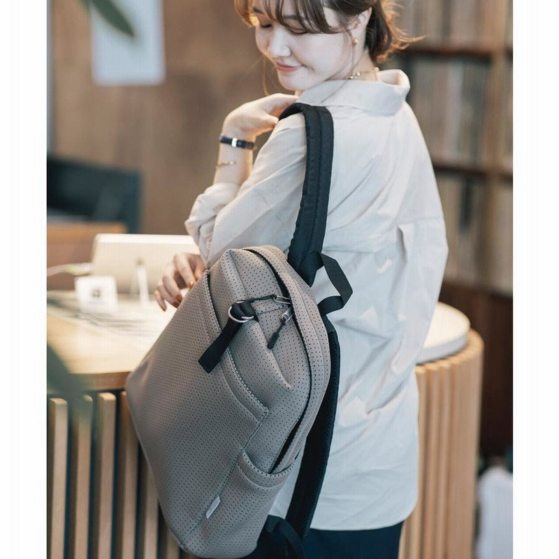 ネオプレン バックパック リュックサック デイパック リュック