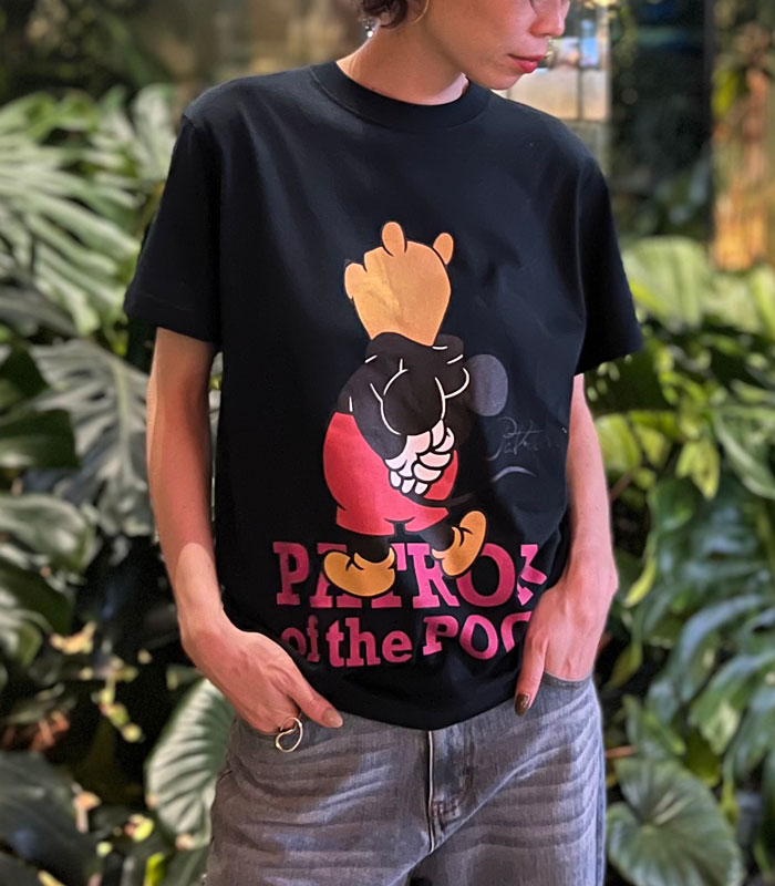 MICALLE MICALLE】Patron of the POOLパロディプリントTシャツ 