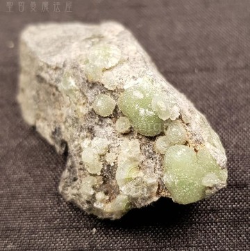 【土桑展精選寶物】銀星礦 /銀星石 精選原礦Wavellite 17號(放射纖維磷鋁石) ~阿肯色州