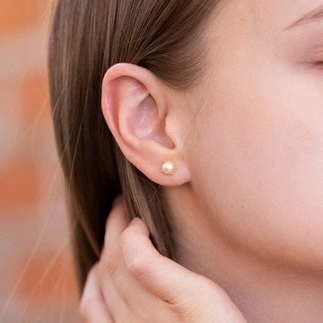 BB 珍珠淺金耳環