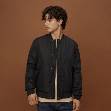 GIORDANO 男裝飛行外套 E care輕暖系列 - 09 標誌黑