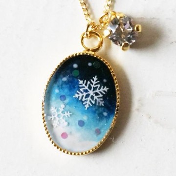 * 白雪皚皚的黎明項鍊 *
