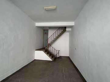 【承辦專員】鳳山近文山特區復古大坪數美透天可改車庫｜高雄市鳳山區鳳松路