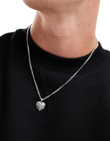 Faded Future Amore antique heart pendant in silver