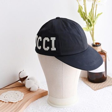 GUCCI 751400 經典LOGO簡約街頭風鬆緊棉質棒球帽.藍黑