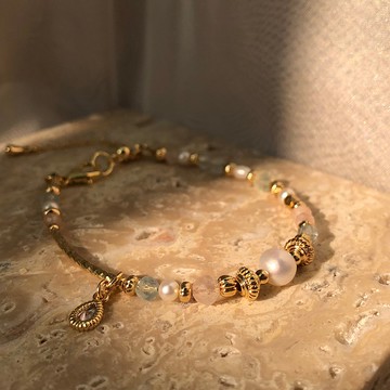 【四月・繡球花】戀人絮語 | 摩根石金管手鍊 長度可調 水晶手鍊