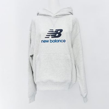 New Balance 女款 灰白色 運動 休閒 帽T 美規 Logo 基本款 連帽 上衣 長袖 WT51501AHH