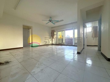 美麗島+信義國小捷運|稀有明亮大2房2衛｜高雄市新興區復橫一路