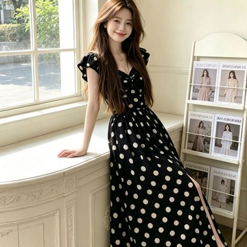 限時限量開賣🚨韓系甜美感波點連衣裙女2026夏季褶皺氣質長裙子QZLS