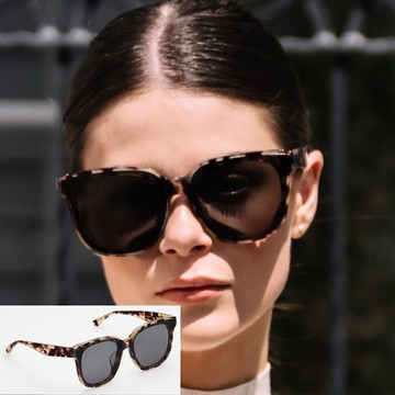 Vivi 奶茶棕琥珀 C755