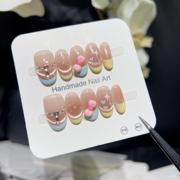 ➕最新設計款穿戴甲💅【萌糖蜜語】立體蝴蝶結鑽飾軟萌時尚清新糖果色貓眼法式穿戴美甲短橢圓穿戴甲 GSV6