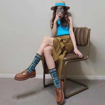 春天小眾設計師款襪子女中筒襪純棉民族美式復古