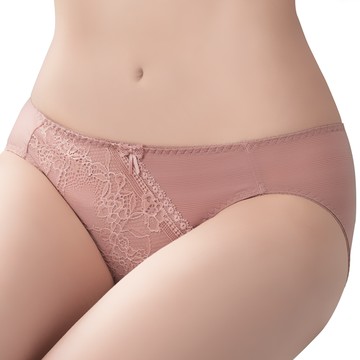 【思薇爾】輕醇BRA系列M-XL蕾絲低腰三角內褲(灰粉褐)