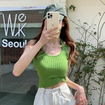 C.shop 小衆設計感 短版無袖 細肩 辣妹 百搭甜辣妹掛脖小可愛背心女內搭純慾抹胸設計感小衆別緻針織上衣外穿秋11