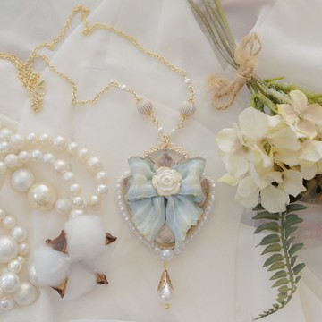 緞帶項鍊，藍色