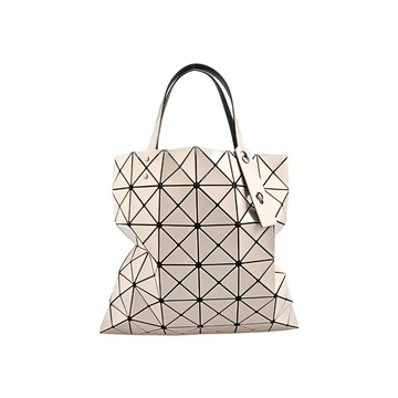 ISSEY MIYAKE 三宅一生 BAOBAO 亮面三角格6x6手提包 (米色)