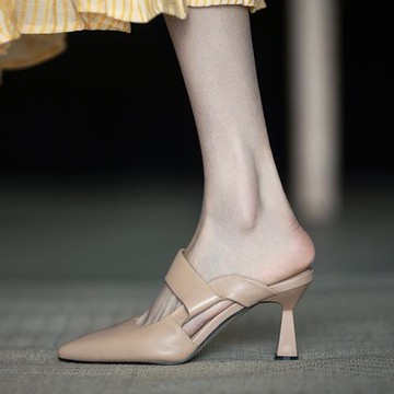 高跟鞋女夏軟皮包頭歐美2025夏季新款ins潮外穿尖頭氣質涼拖鞋女