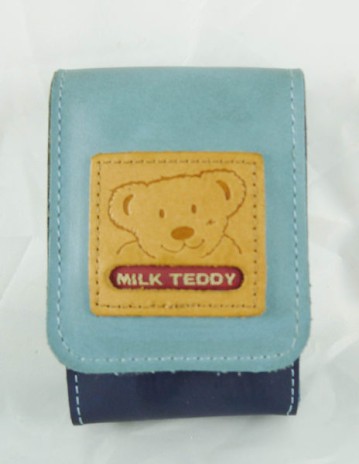 【震撼精品百貨】MILK TEDDY _泰迪熊 ~ 皮製置物包附鏡『藍』