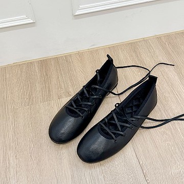 DONGCHICHI  透氣 柔軟 鋪棉底 綁帶 芭蕾舞鞋 平底 娃娃鞋 瑪莉珍鞋 黑色 G008