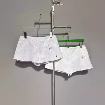 新款疊穿條紋休閑小眾設計A型假兩件襯衣mini褲裙 白色/白色條紋鑫弘-素時衣櫥