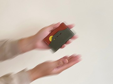 手工製作秋分楓色富士山皮革名片卡夾