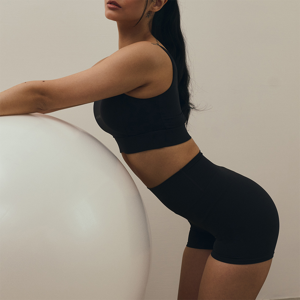 NyFit 三分短Leggings