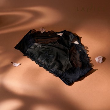 蕾黛絲-Premium輕奢訂製真水平口內褲M-EL 黑襯淺褐｜D7582532 04