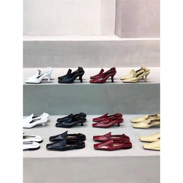 歐洲站2025春秋新款方頭復古單鞋女真皮平底鞋平跟防滑軟底奶奶鞋