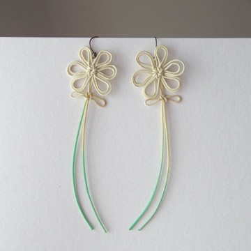 耳環 ハナトモス・野