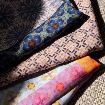 礦石萬花筒系列絲巾