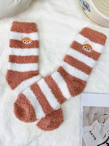 CHRISTINE FLUFFY 小熊貓刺繡毛毛短襪