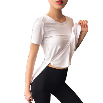 運動短袖 簡約純色瑜伽短袖高低開叉T恤上衣 訓練舞蹈 跑步速幹休閒健身 短袖 現貨【Sandman Sports】