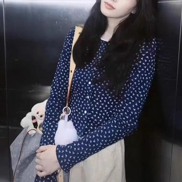 白鹿同款新款減齡碎花長袖針織開衫復古顯瘦圓領花邊薄款短款上衣