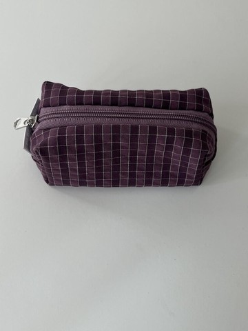 Checkered Pouch [Purple berry]
