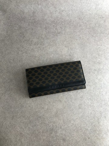 【日本直送 名牌中古包】CELINE  સ riscos 飾紋 PVC 皮革 長夾 復古 vintage 舊款 dv85f5
