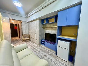 近捷運鋼骨晶麒2房+車位住商陳柏年｜台北市萬華區康定路