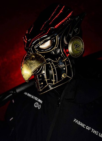 賽博朋克鷹面具  黑色與金箔搭配 RGB 燈效  賽博風鳥類角色扮演