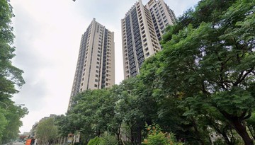 LaLaport旁高樓層視野戶輕裝潢三房平面車位｜台中市東區東光園路