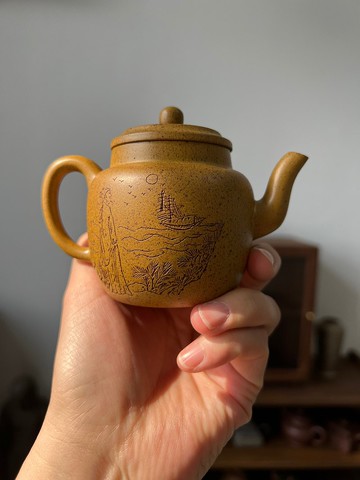 涌泉 特高温 180毫升 原砂黄金段高温烧制 富有老味 气孔延展宜興