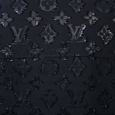 LOUIS VUITTON シルク モノグラム シャツ 36 ブラック ルイヴィトン KL4B2SHP63 LOUIS VUITTON シルク モノグラム シャツ 36 ブラック ルイ