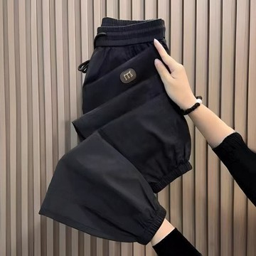 台灣现貨 休閒褲女 束腳長褲 冰絲褲 運動長褲 涼感長褲 休閒長褲 韓版長褲 大碼長褲 長褲女 女生長褲 縮口褲 褲子女