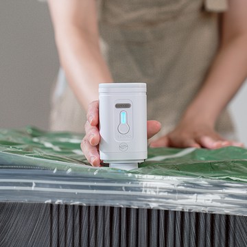 WildQuestCamp-多功能壓縮機幫浦(附3入M碼質感耐用真空袋)-質感白