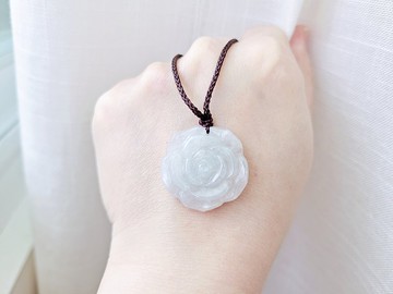 【親翠】天然翡翠 白冰潤意境棉玫瑰花極簡大方調節繩鍊