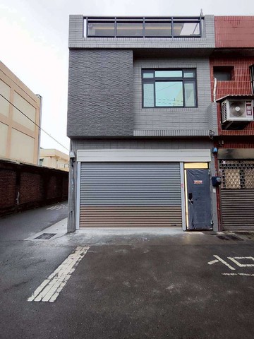 中壢體育園區全新整理雙套房邊間透天(使用天然瓦斯)｜桃園市中壢區金鋒二街