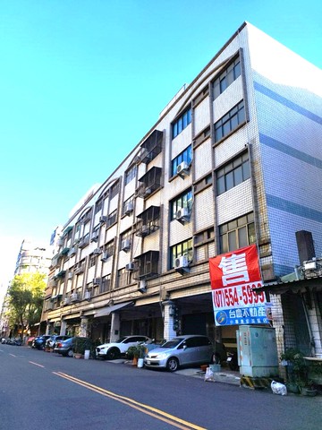 輕軌凱旋二聖站透天店住｜高雄市前鎮區瑞興街