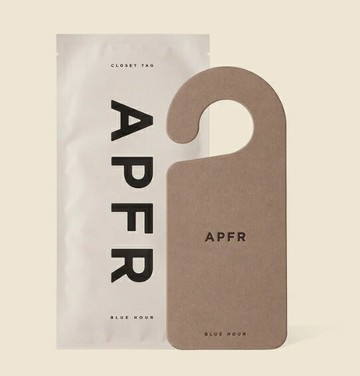 【現貨】APFR 衣櫥香氛片┃日本代購┃APOTHEKE FRAGRANCE┃芳香┃居家香氛┃空間香氛┃香氛片┃衣櫥芳香┃衣櫃香氛┃香氛掛片